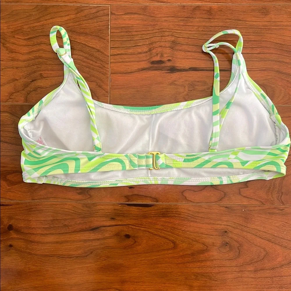 Xhilaration Green and White Swirl Bikini Top